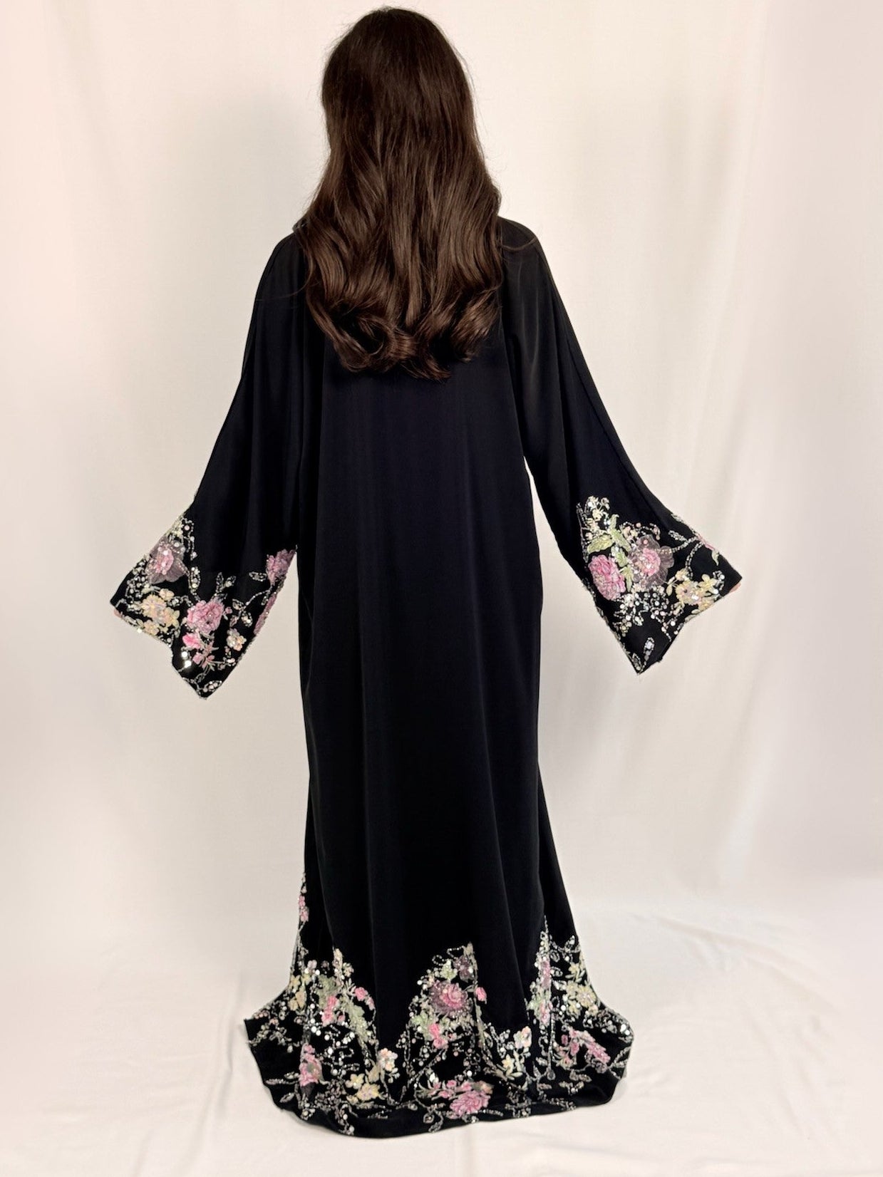Samara Abaya Jardin de Fleurs vue dos coupe ample fluide évasée
