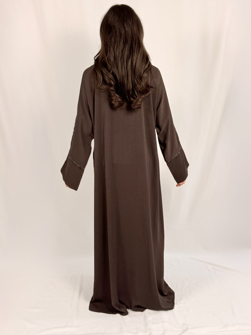 Samara Essentiel Marron Glacé Abaya vue dos coupe longue droite